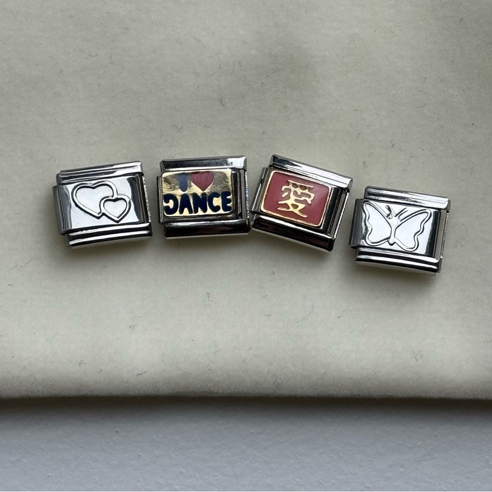Firm @10. Italian charm bracelet 4 charms